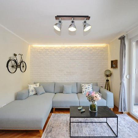 The Nest - Urban Family Place Котор Екстериор снимка